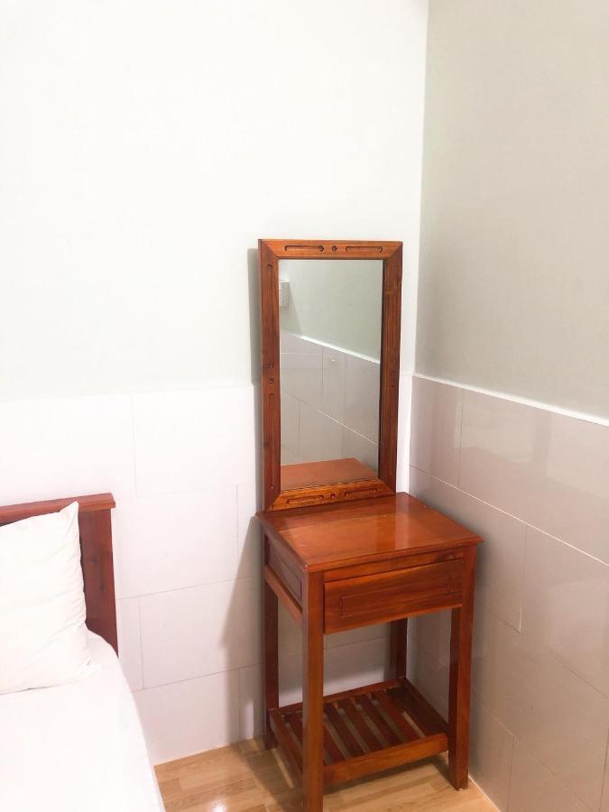 Nha Nghi Y Vy Bed & Breakfast ฟู้โกว๊ก ภายนอก รูปภาพ